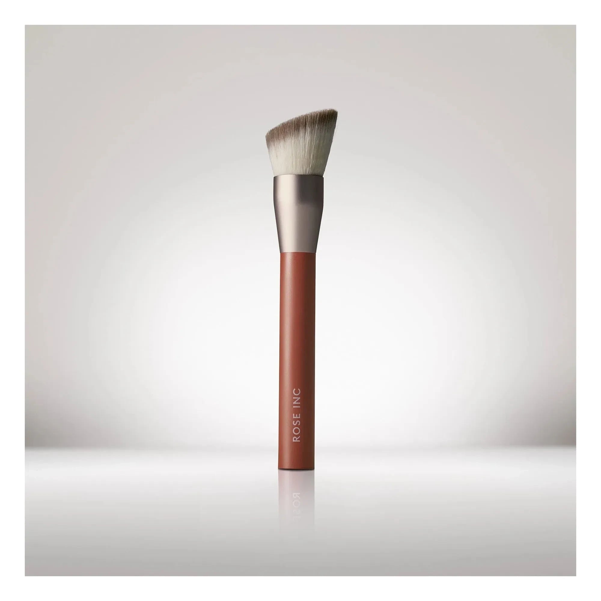 Rose Inc - Brocha para base de maquillaje