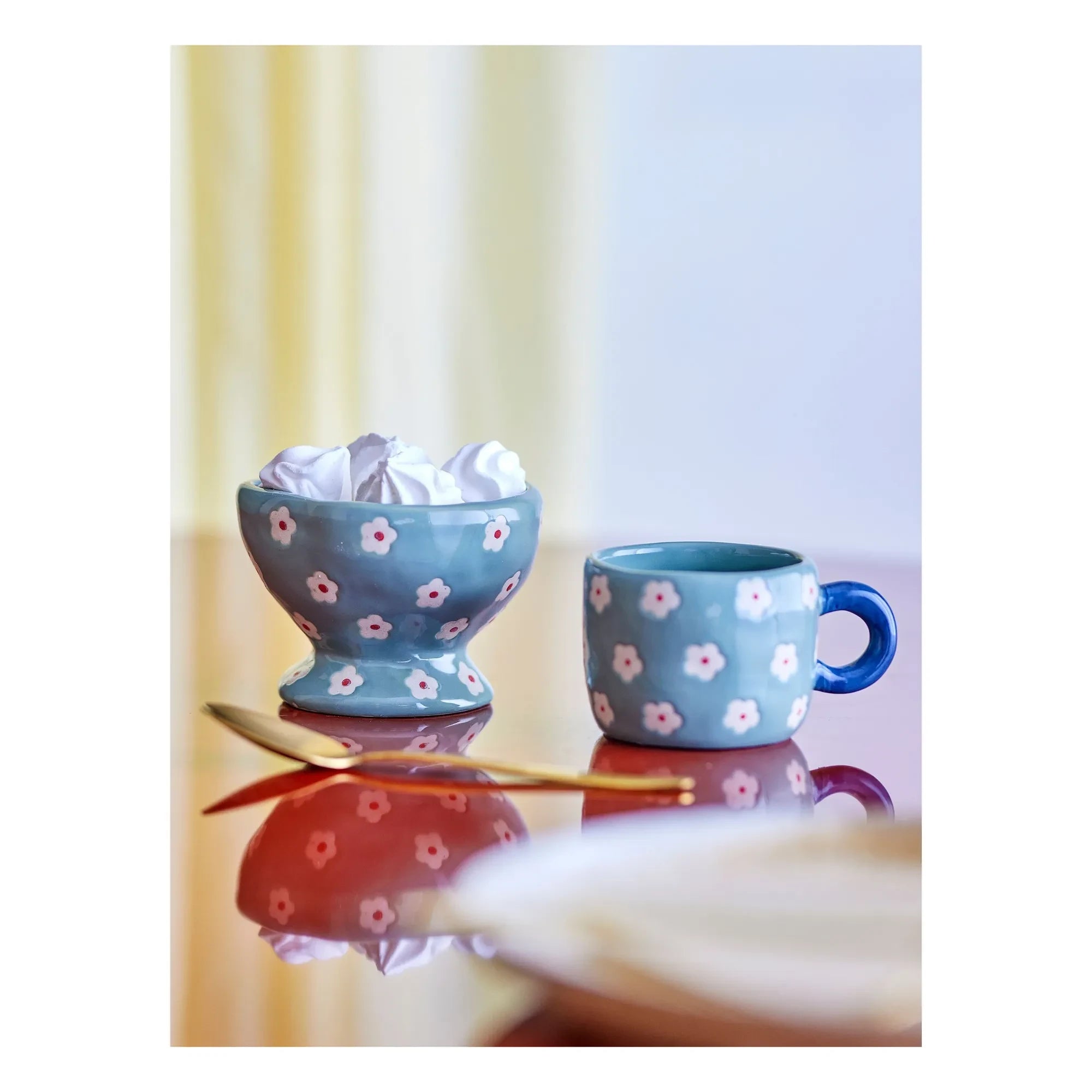 Bloomingville - Cuenco de gres con estampado floral Nini | Azul