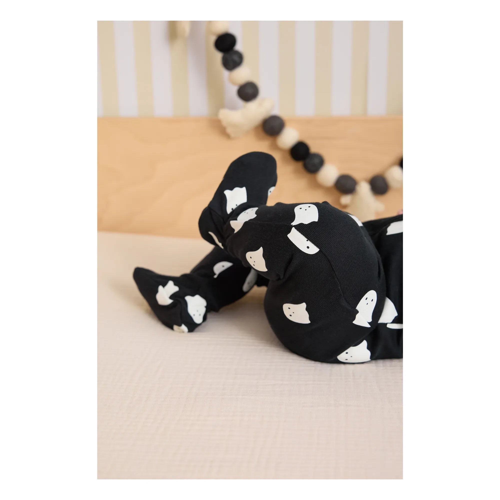 Petit Lem - Pijama con pies de fantasma que brillan en la oscuridad | Negro