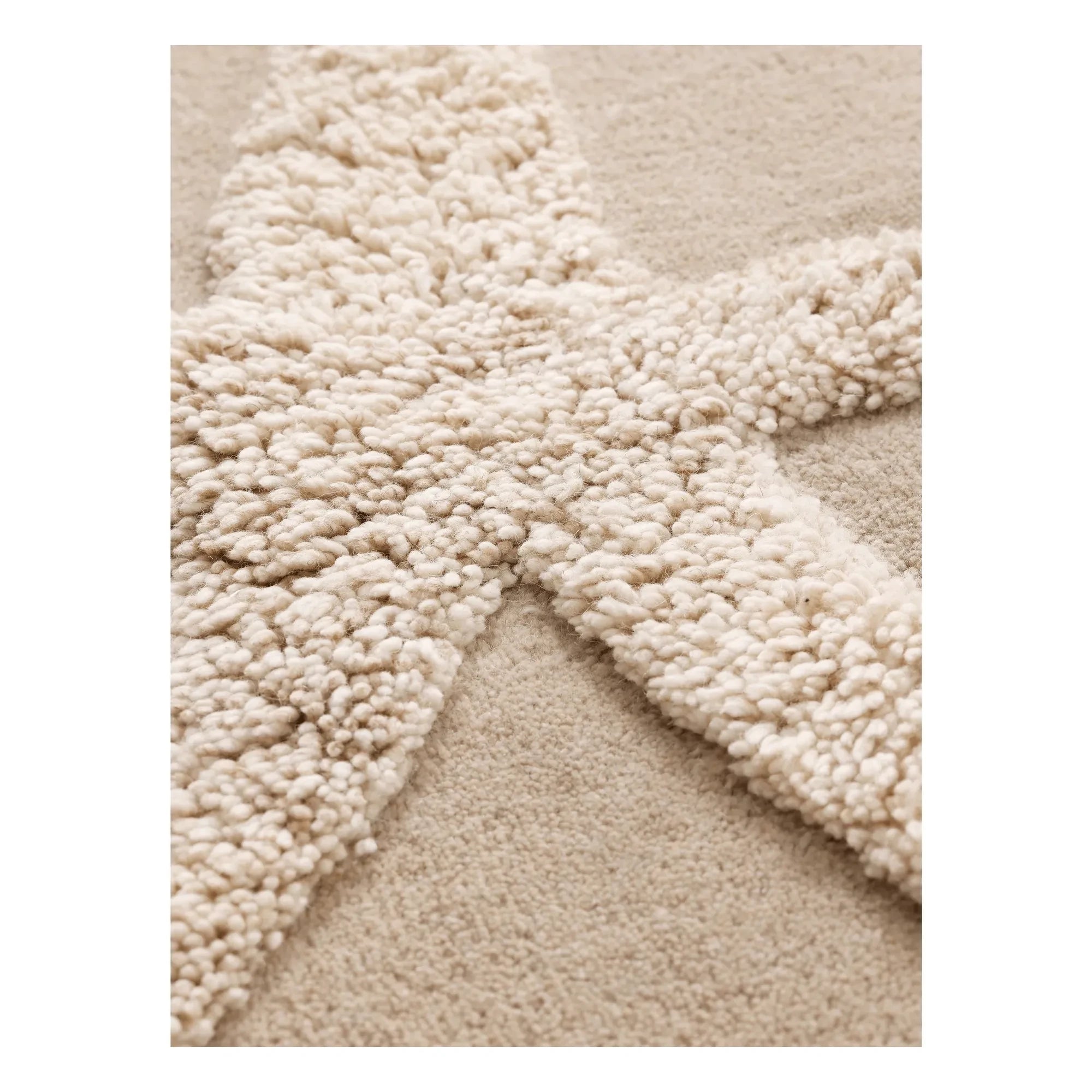 Ferm Living Kids - Alfombra Kove con borlas | Arena