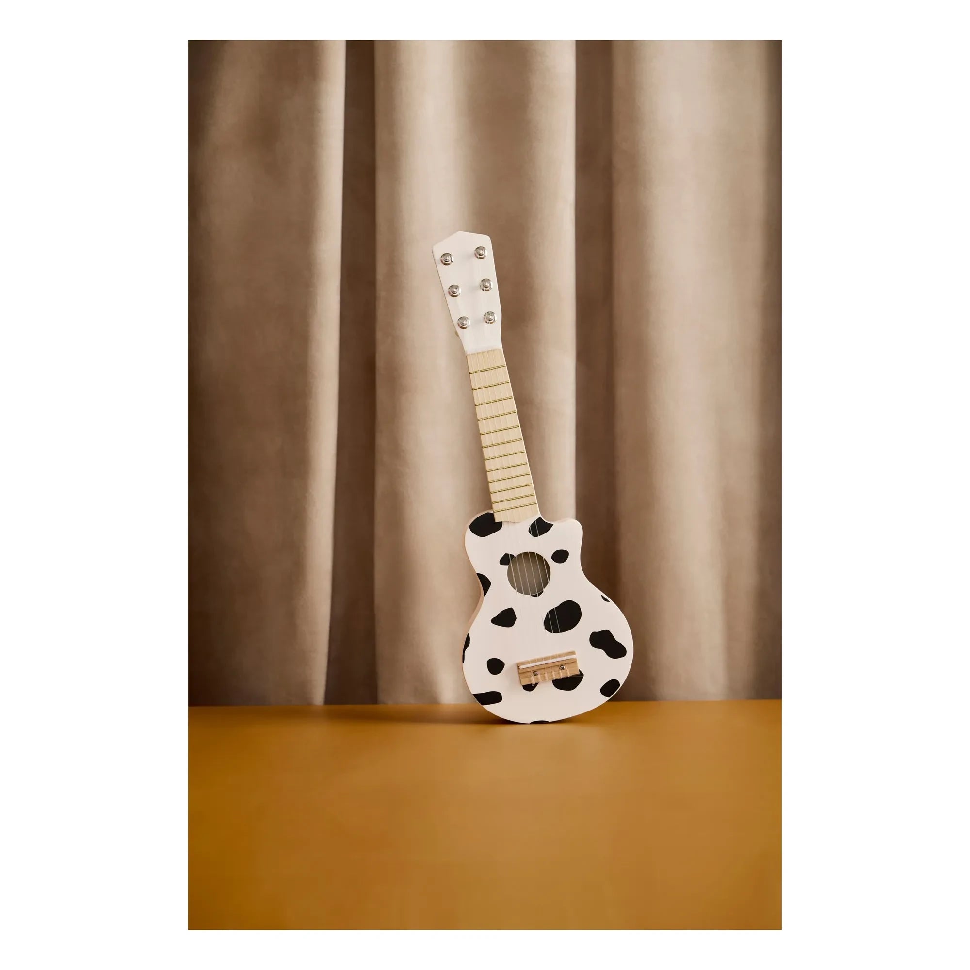 Kid's Concept - Guitarra de madera