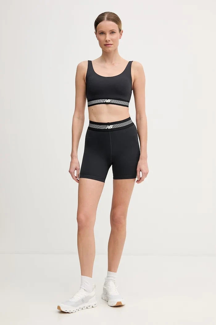 New Balance pantalón corto deportivo ajustado 5 para mujer