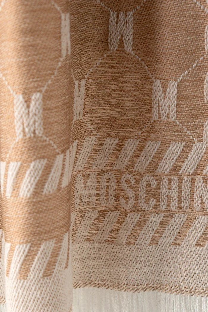 Pañuelo de lana Moschino