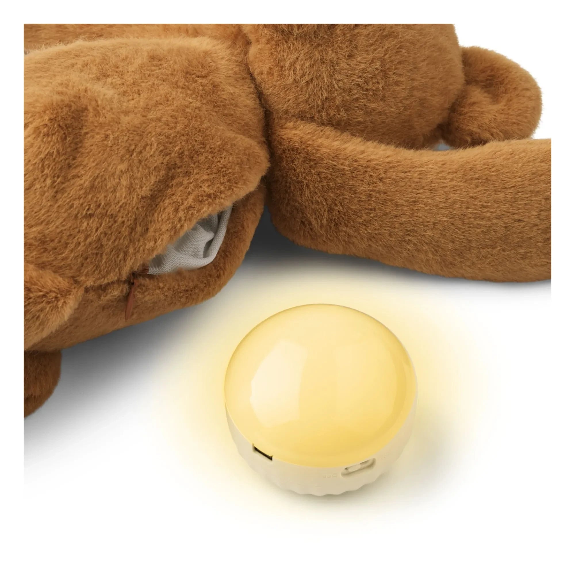 Liewood - Oso de peluche Hattie con luz nocturna musical | Caramelo dorado