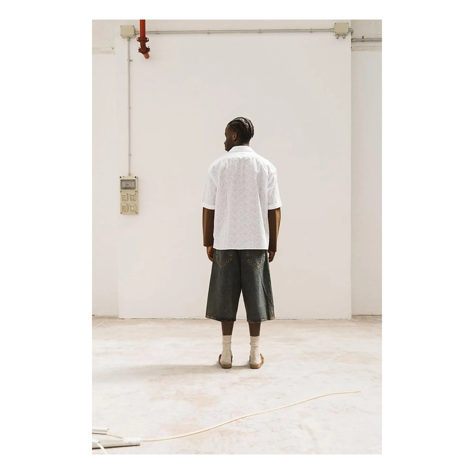 Wooden Store - Carlos Gömlek | Blanco