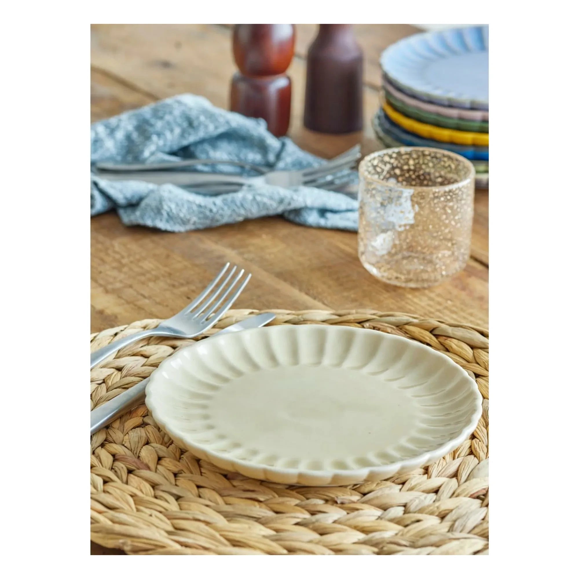 Bloomingville - Plato de loza Latina | Marfil