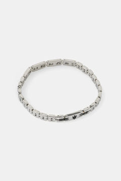 Pulsera icónica de Maserati