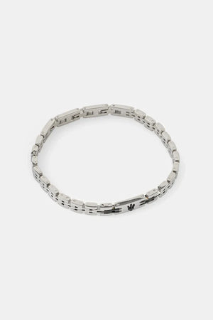 Pulsera icónica de Maserati