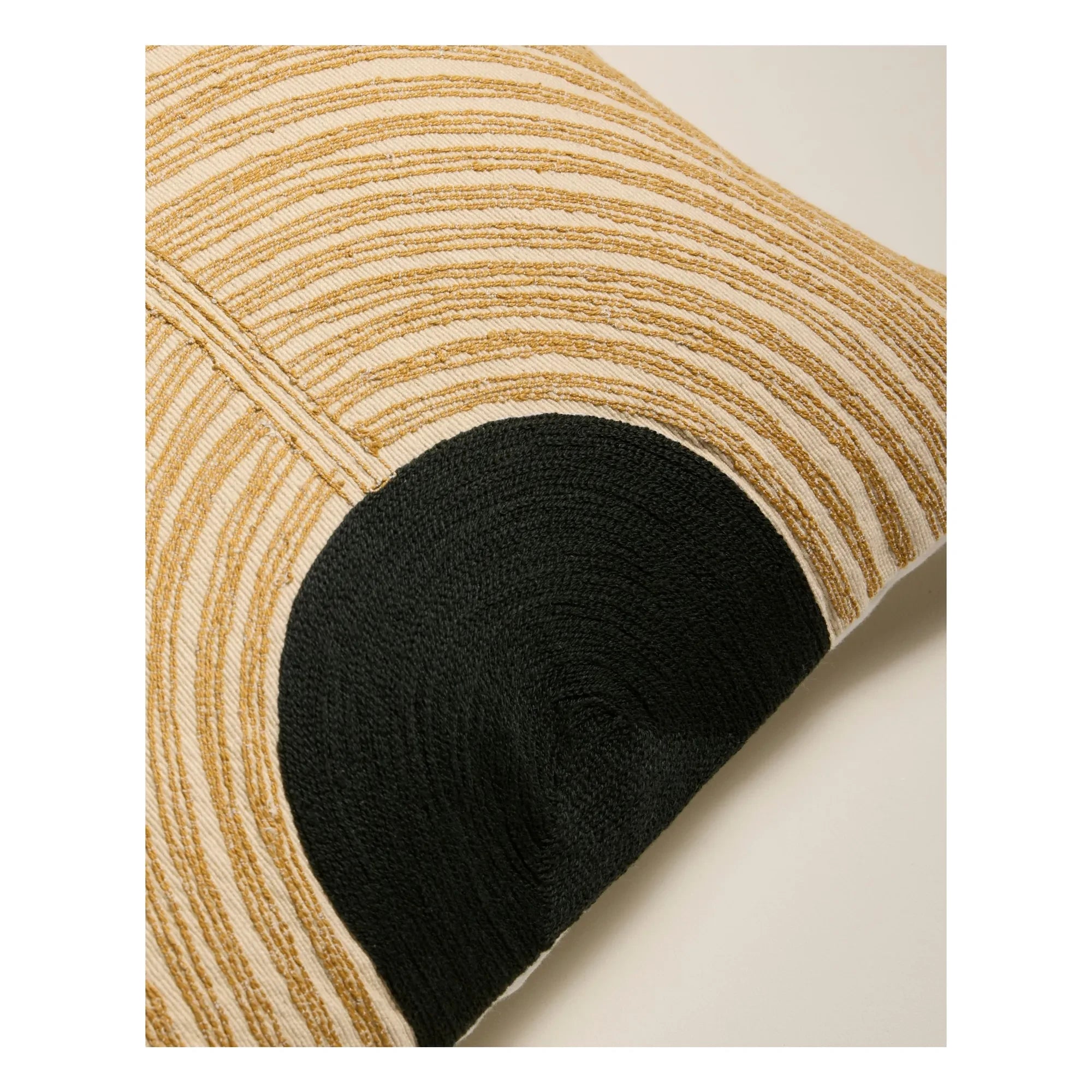 Maison Sarah Lavoine - Cojín bordado Mirage | Mostaza