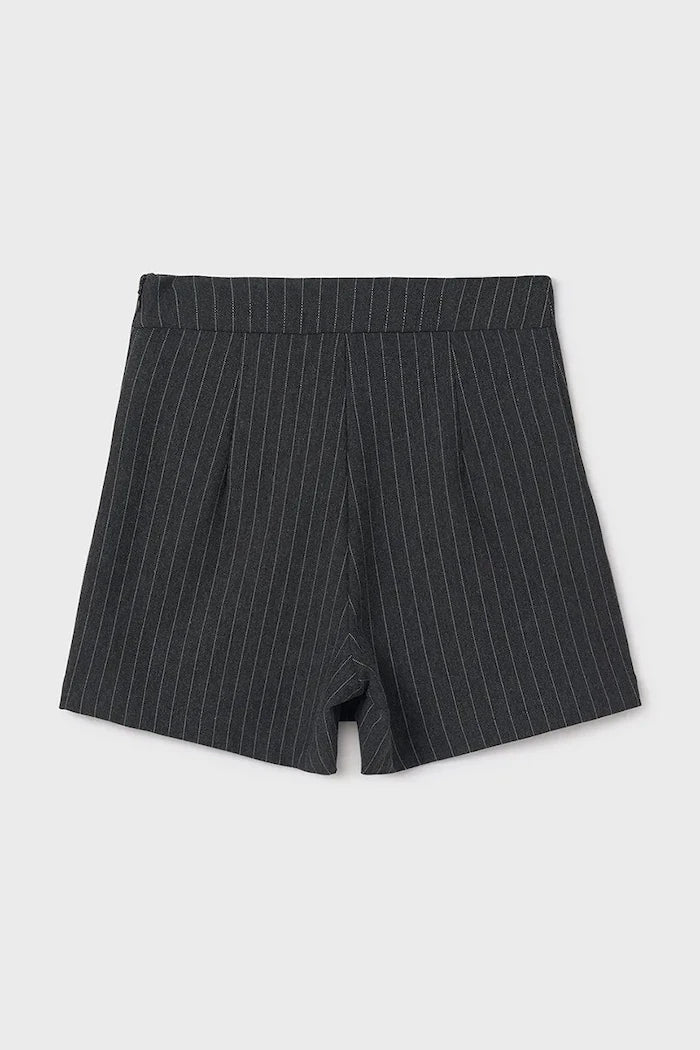 Shorts Mayoral