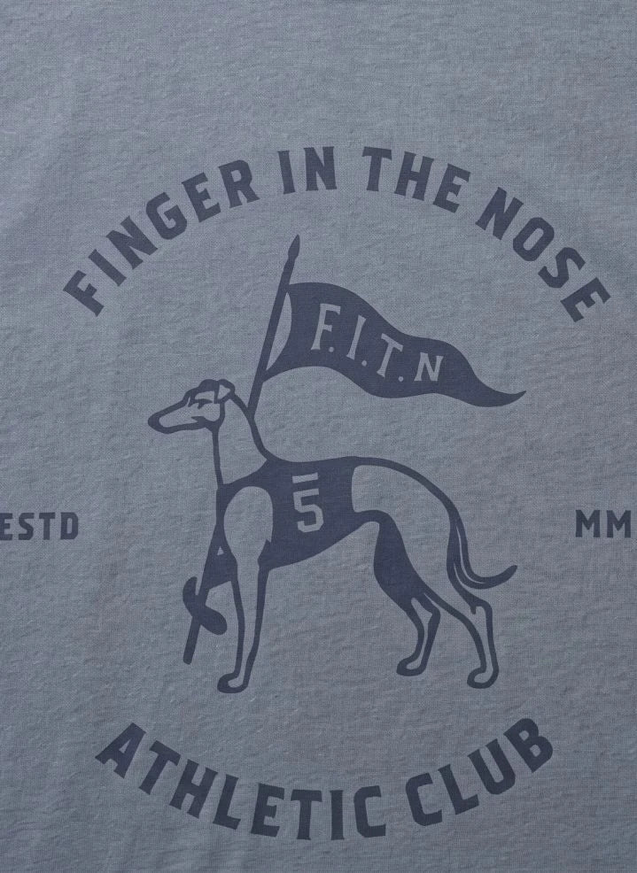 Finger in the nose - King Athletic Club Camiseta de Algodón Orgánico | Gris Azul