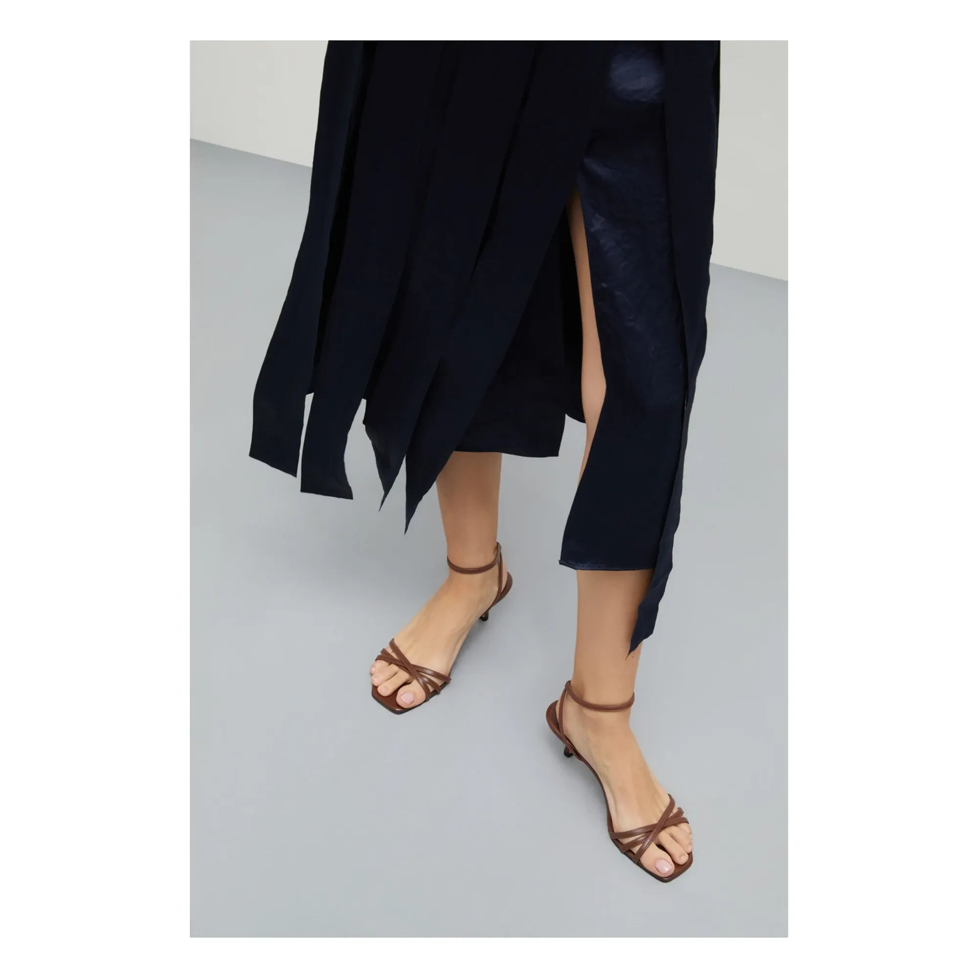 Augusta - Sandalias de tiras | Chocolate
