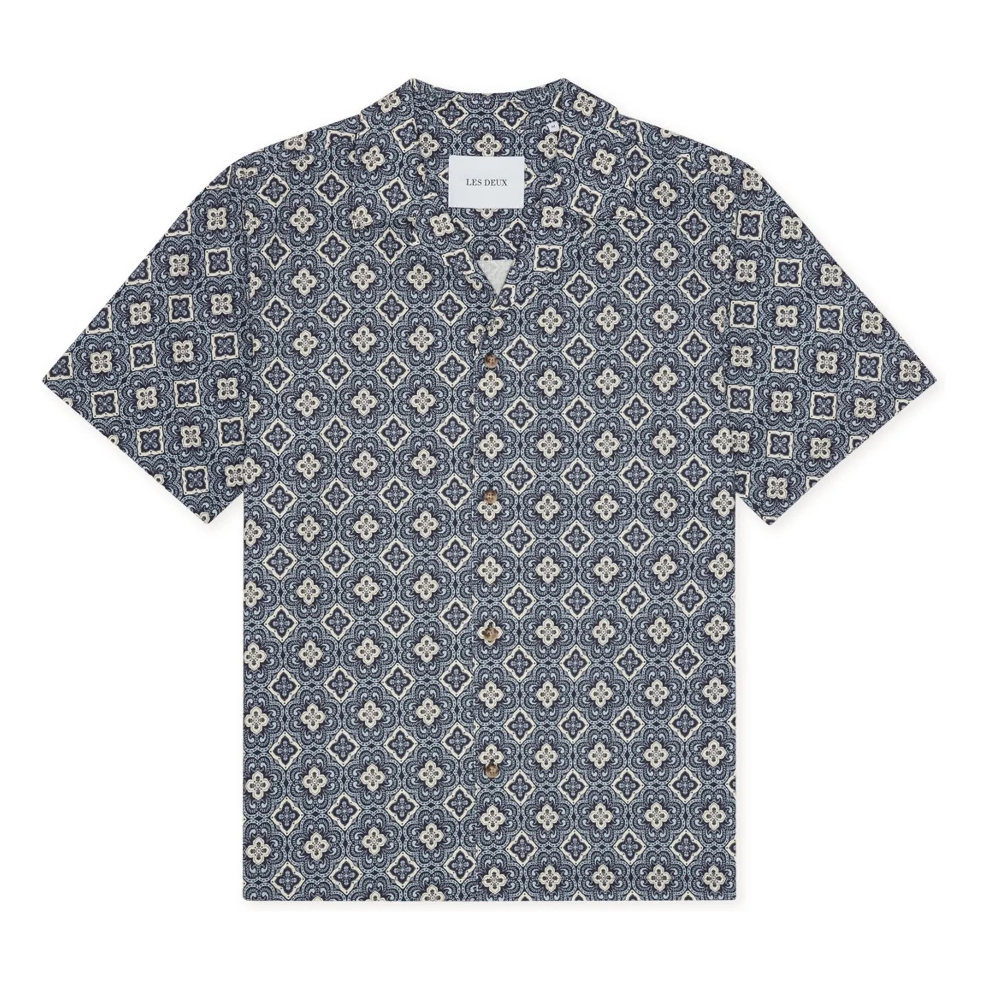 Les Deux - Camisa de manga corta de algodón orgánico Lukas Arabesque | Azul
