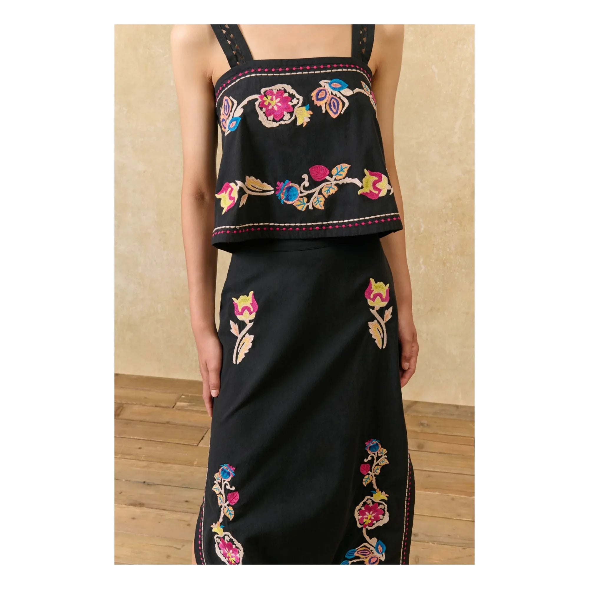 Louise Misha - Top de algodón orgánico Phaedra | Negro