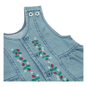 Goldie + Ace - Mono corto de chambray con fresas | Azul