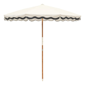 Business & Pleasure Co. - Sombrilla Amalfi de flecos | Blanco