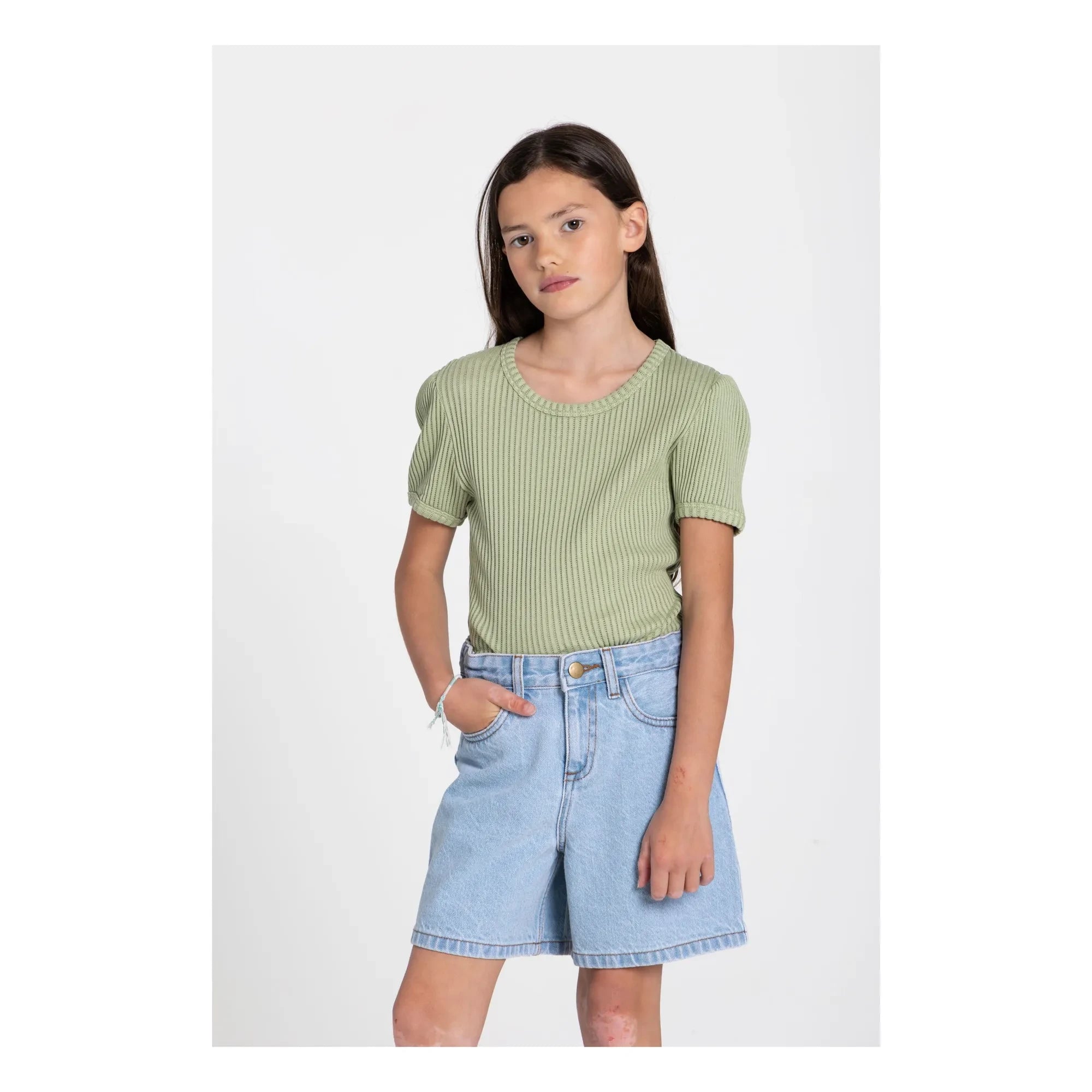 Hundred Pieces - Nova organik pamuk T-shirt | Badem yeşili