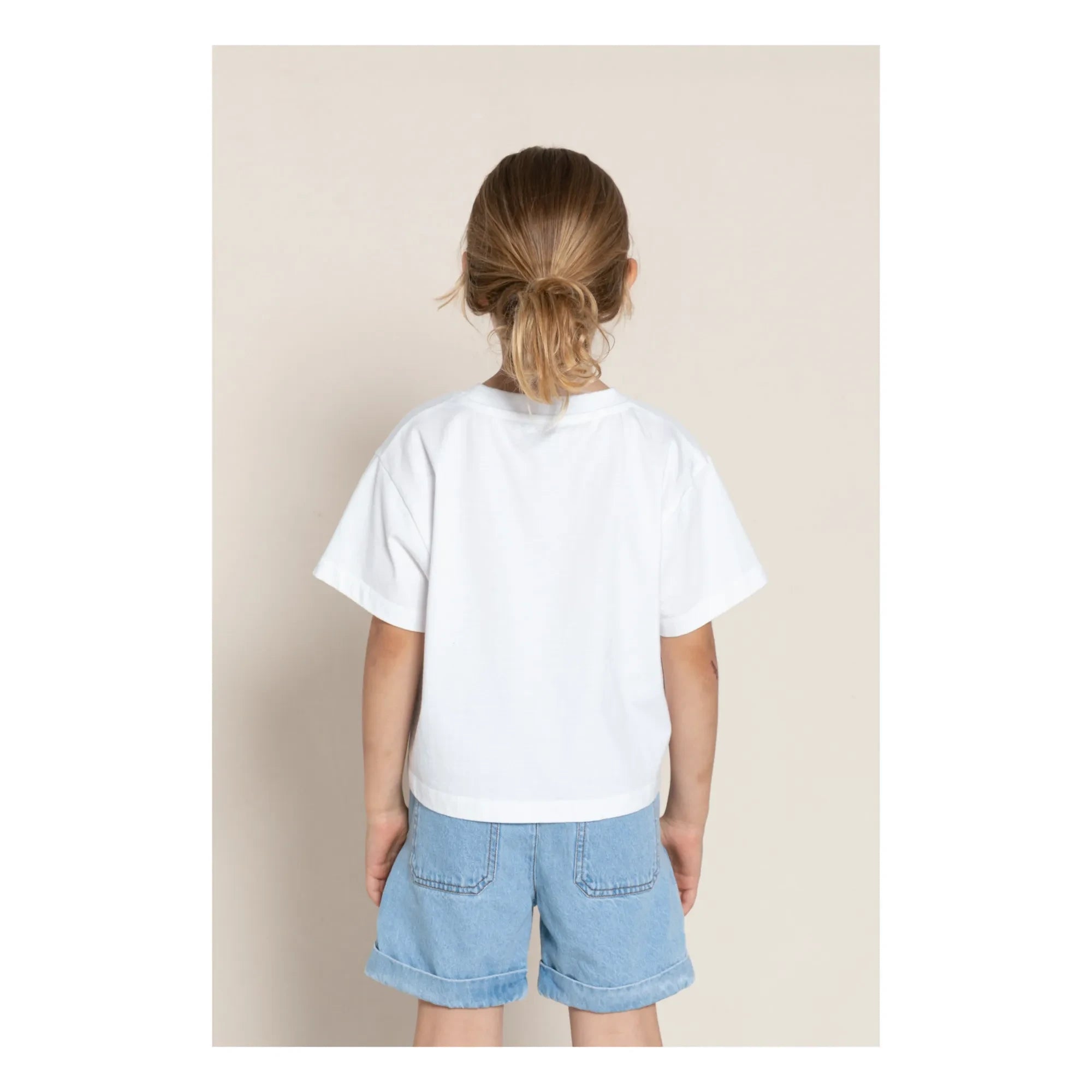 Finger in the nose - Camiseta Orgánica de Corte Oversized y Corte Corto | Blanco