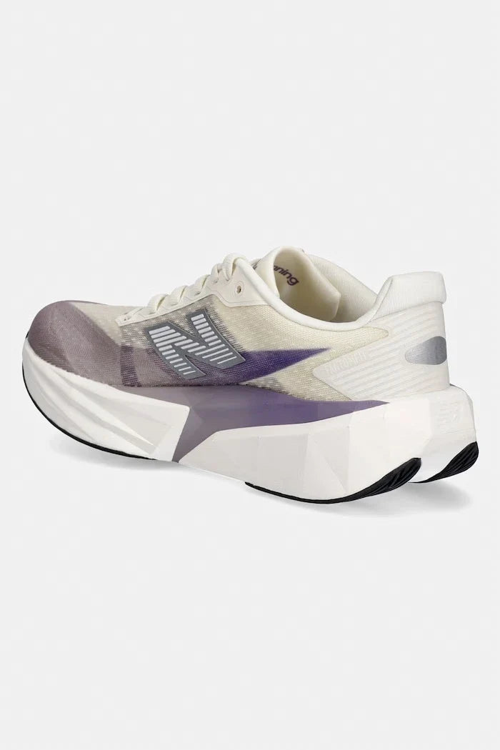 Zapatillas de entrenamiento New Balance REBELv5 para mujer