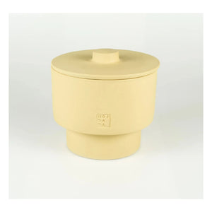 Mon Dada - Vela de exterior June Sahara Three, con tapa, fragancia neutra | Amarillo pálido