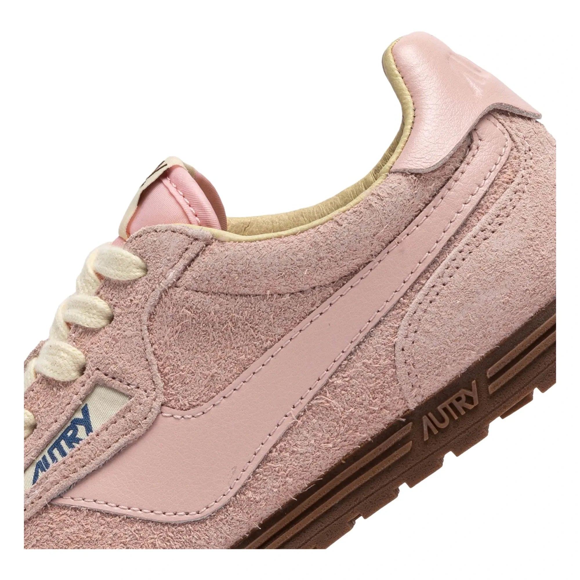 Autry - Zapatillas de baloncesto bajas Windspin de ante y piel | Rosa empolvado