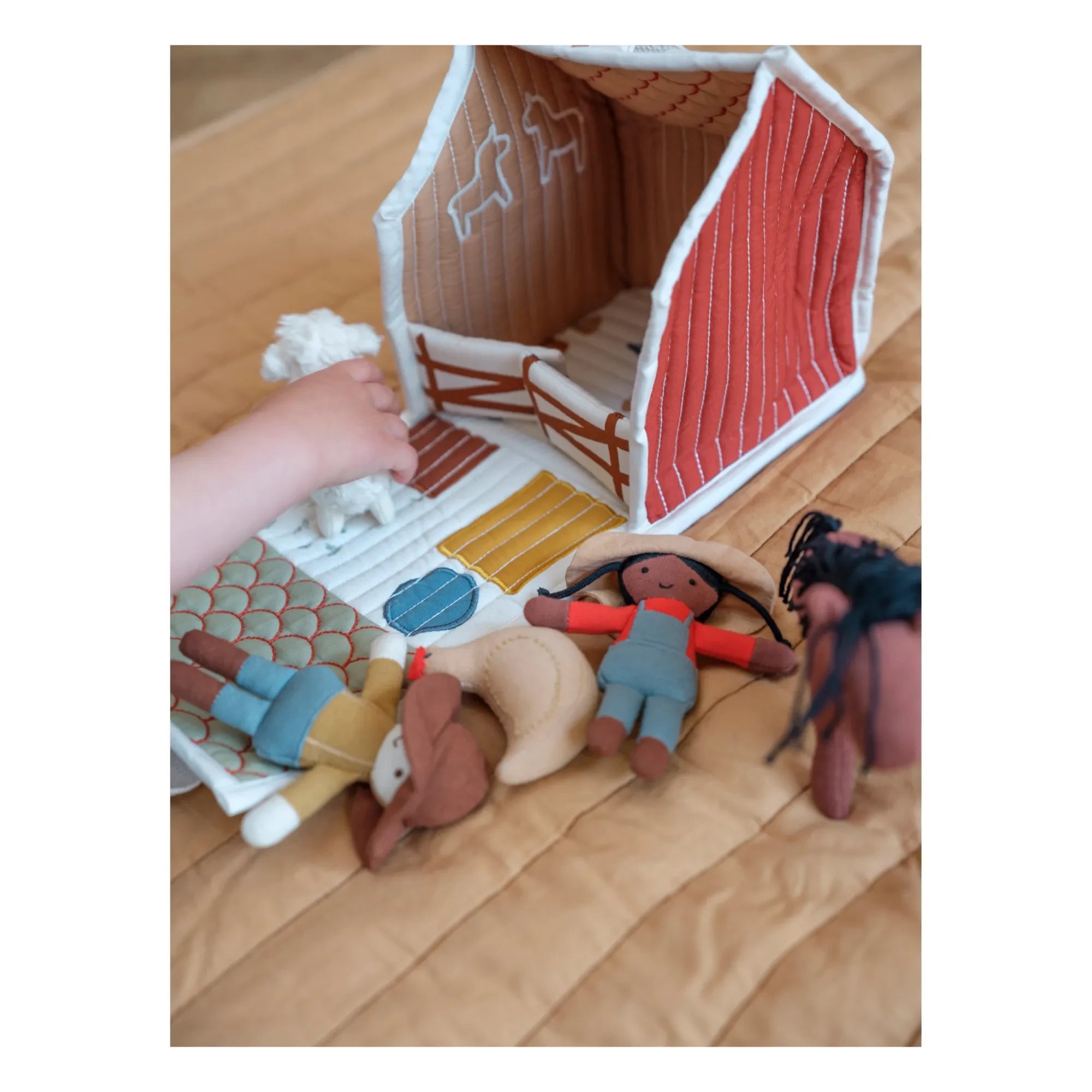 Fabelab - Muñeco de bolsillo - Laura la Granja