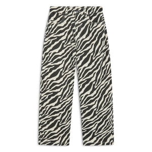 La nueva sociedad - Jean Barrel Zebra | Él