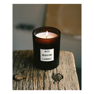 L:A BRUKET - Vela aromática Beach Fire - 260 g | Incoloro