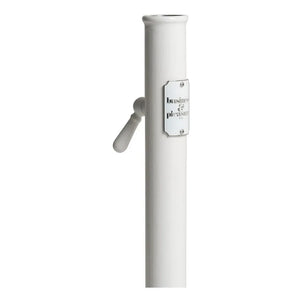 Business & Pleasure Co. - Soporte para sombrilla | Blanco