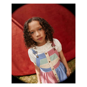Goldie + Ace - Vestido peto a rayas con paneles | Rojo