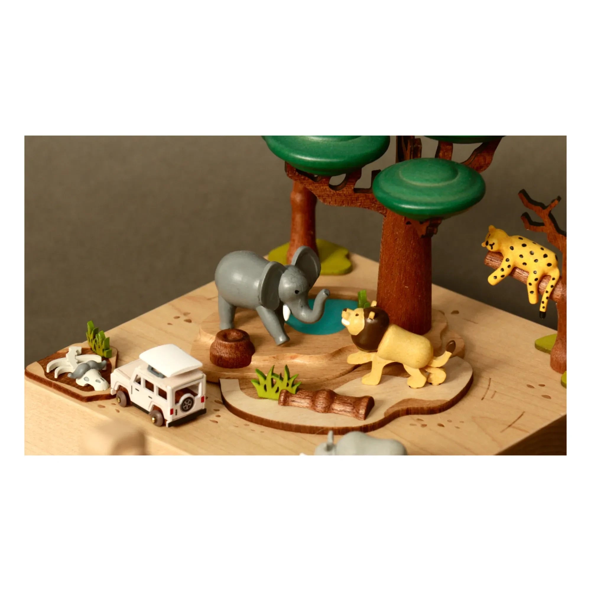 Wooderful life - Caja de música de madera Safari