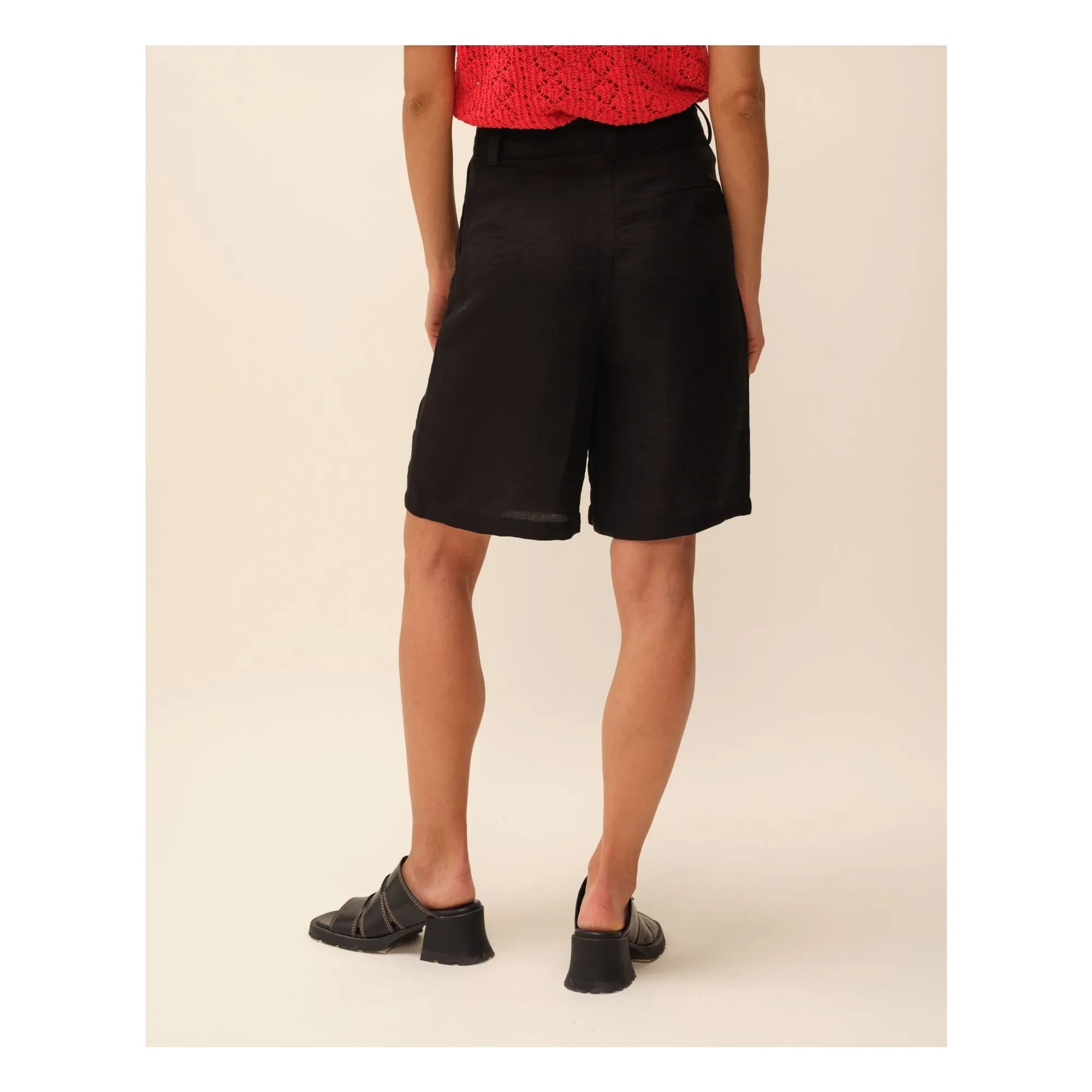 Nitah - Pantalón corto Myriam Bermuda | Negro
