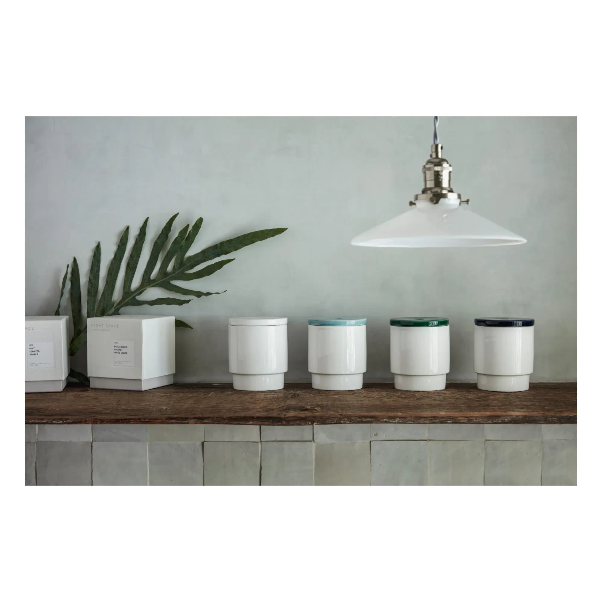 Night Space - True Black Candle - Primavera natural, Naranja