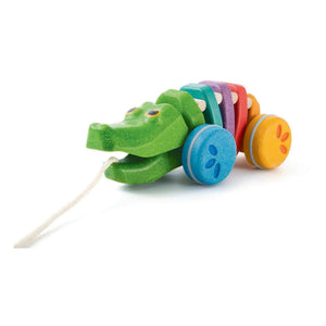 Plan Toys - Cocodrilo Arcoíris de Arrastre
