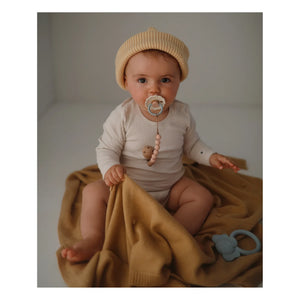 Mushie - Broche para chupete Eva | Colorete