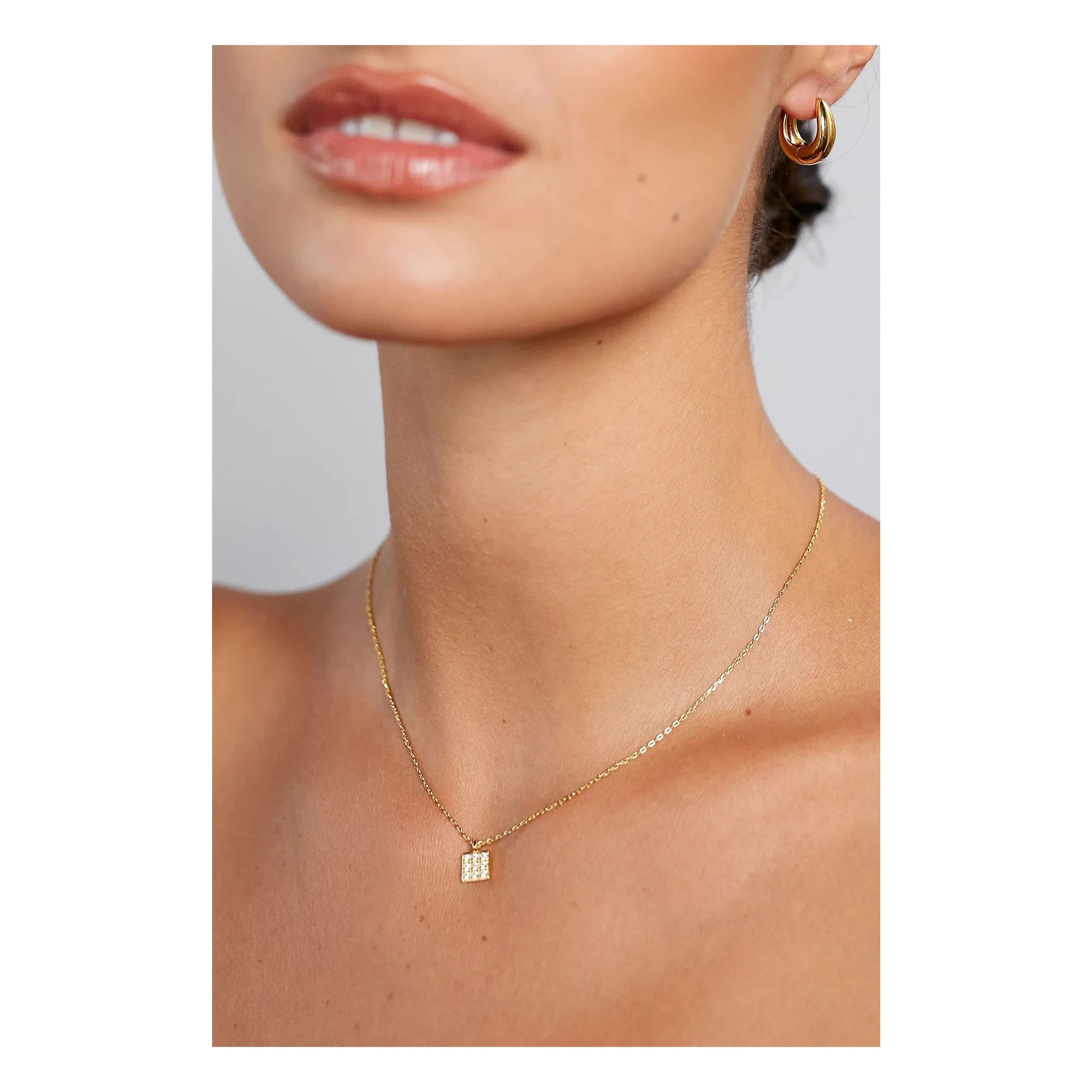 Anni Lu - Pendientes Curve Petites | Oro