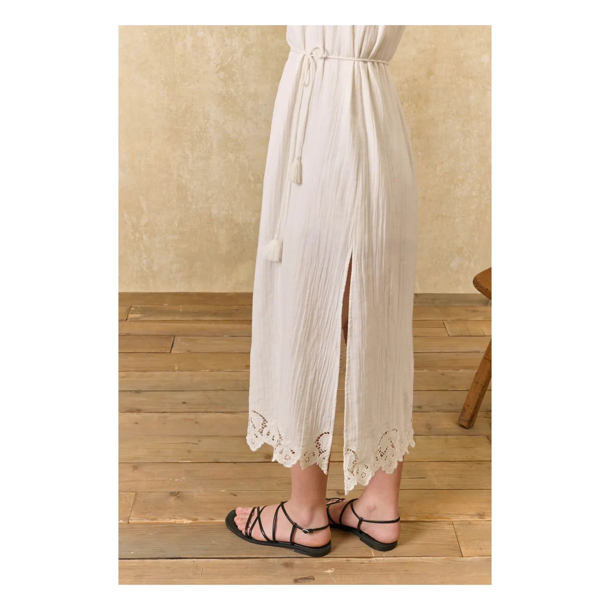 Louise Misha - Vestido de algodón orgánico Madera | Crudo