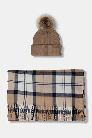 Gorro y bufanda Barbour