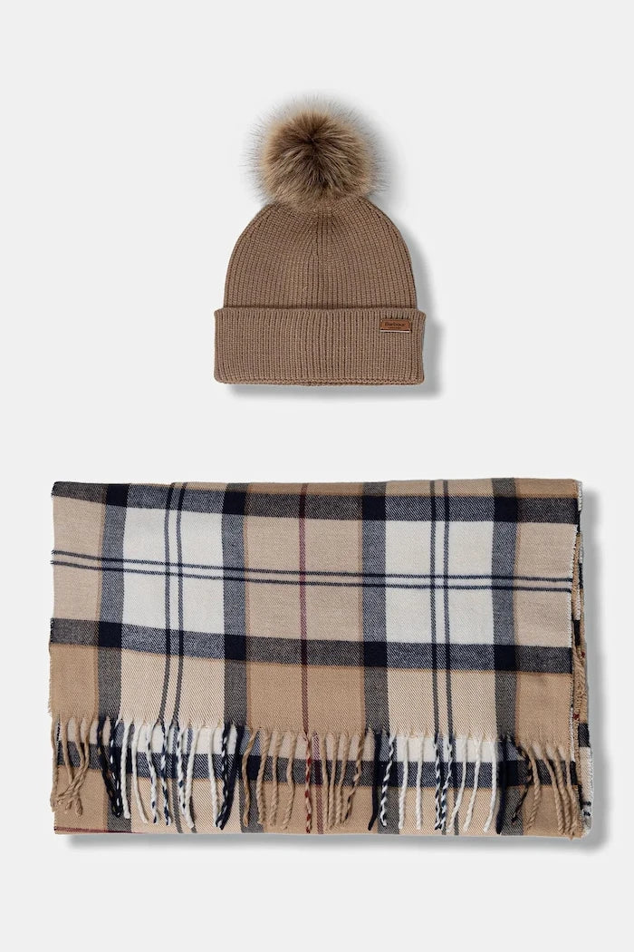 Gorro y bufanda Barbour