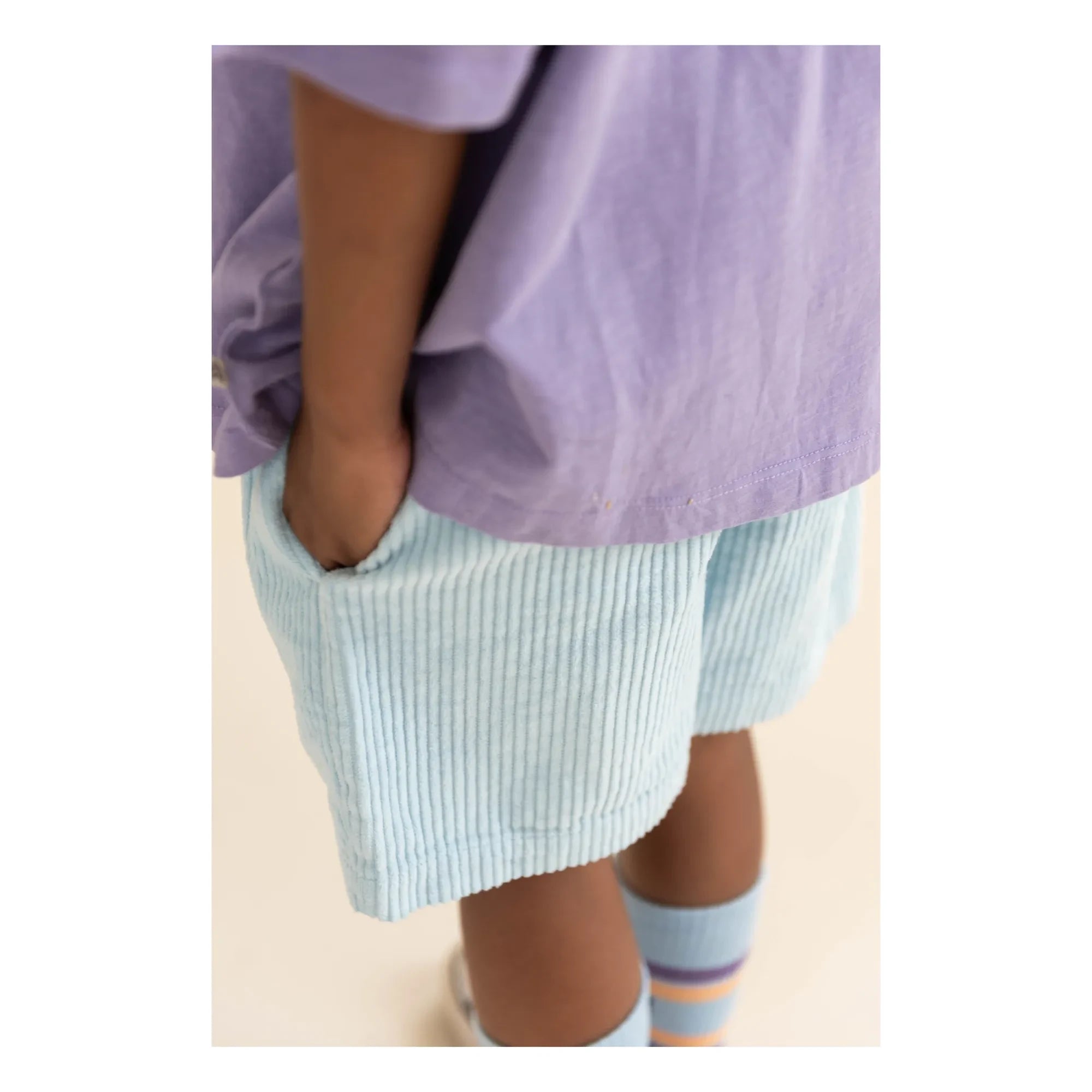 Jenest - Hug Shorts de Terciopelo de Algodón Orgánico | Azul claro