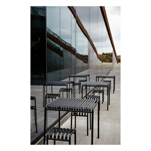Hay - Mesa Palissade diseñada por Ronan y Erwan Bouroullec - 82,5 x 90 cm | Gris carbón