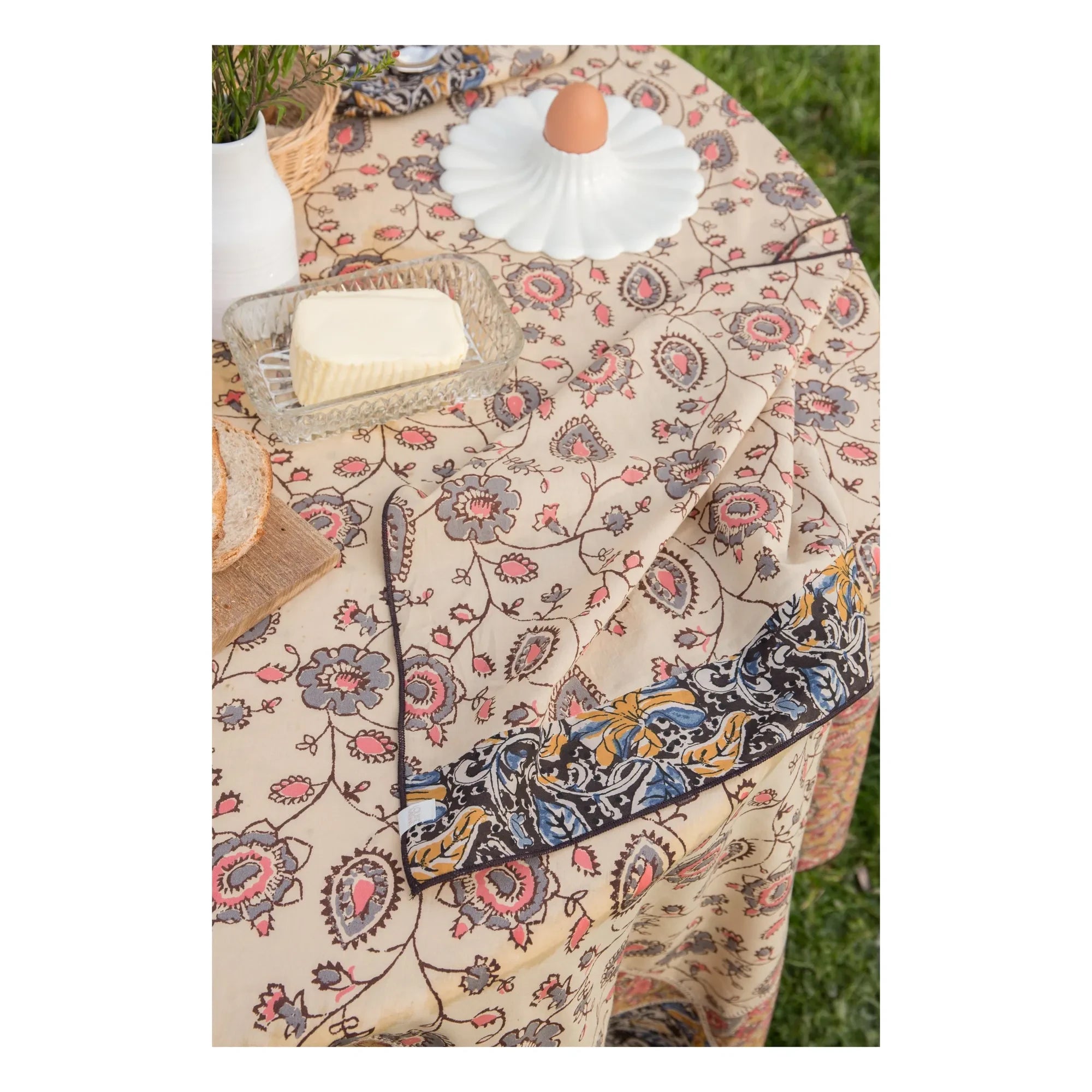 Louise Misha - Mantel de algodón orgánico Carla | Crema