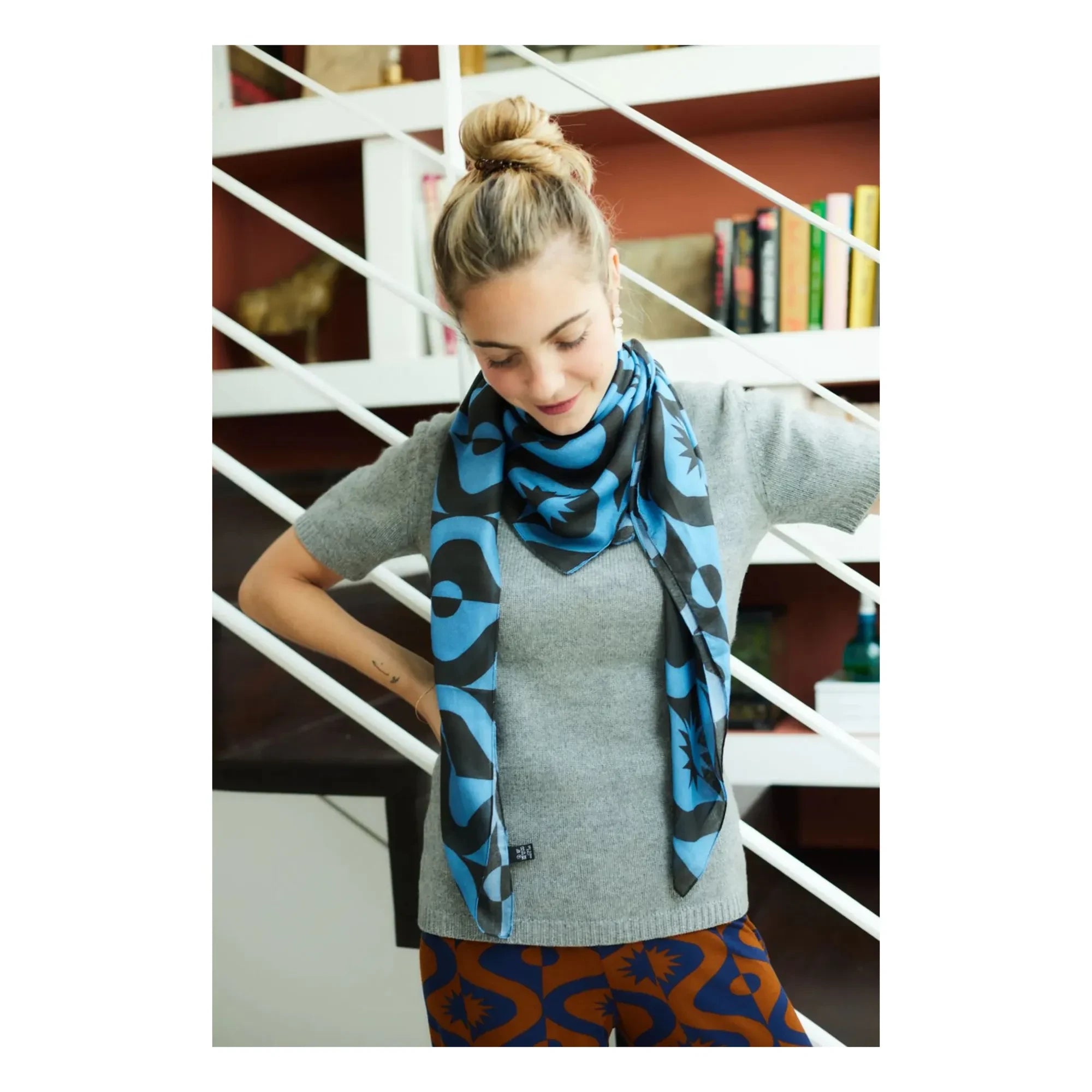 Colección Paloma - Mantón Alma Full Moon | Azul