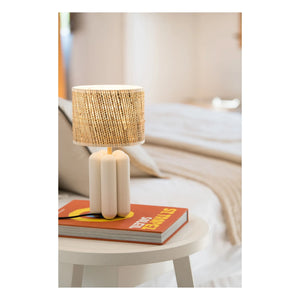 Cosin - Lámpara de mesa Charlotte con pantalla de rafia | Crema