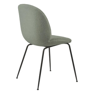 Gubi - Silla Beetle, tapicería Bouclé claro, base negra - GamFratesi | Sage