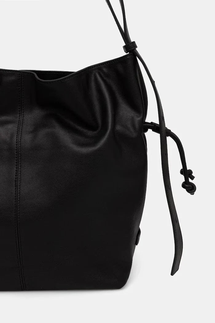 Bolso de cuero de mujer con asa larga Marc O'Polo
