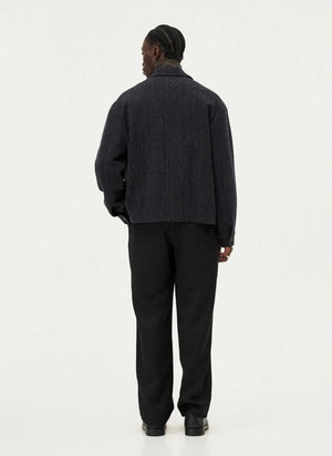 Noyoco - Chaqueta de lana reciclada con patrón de espiga Kinsale | Azul marino