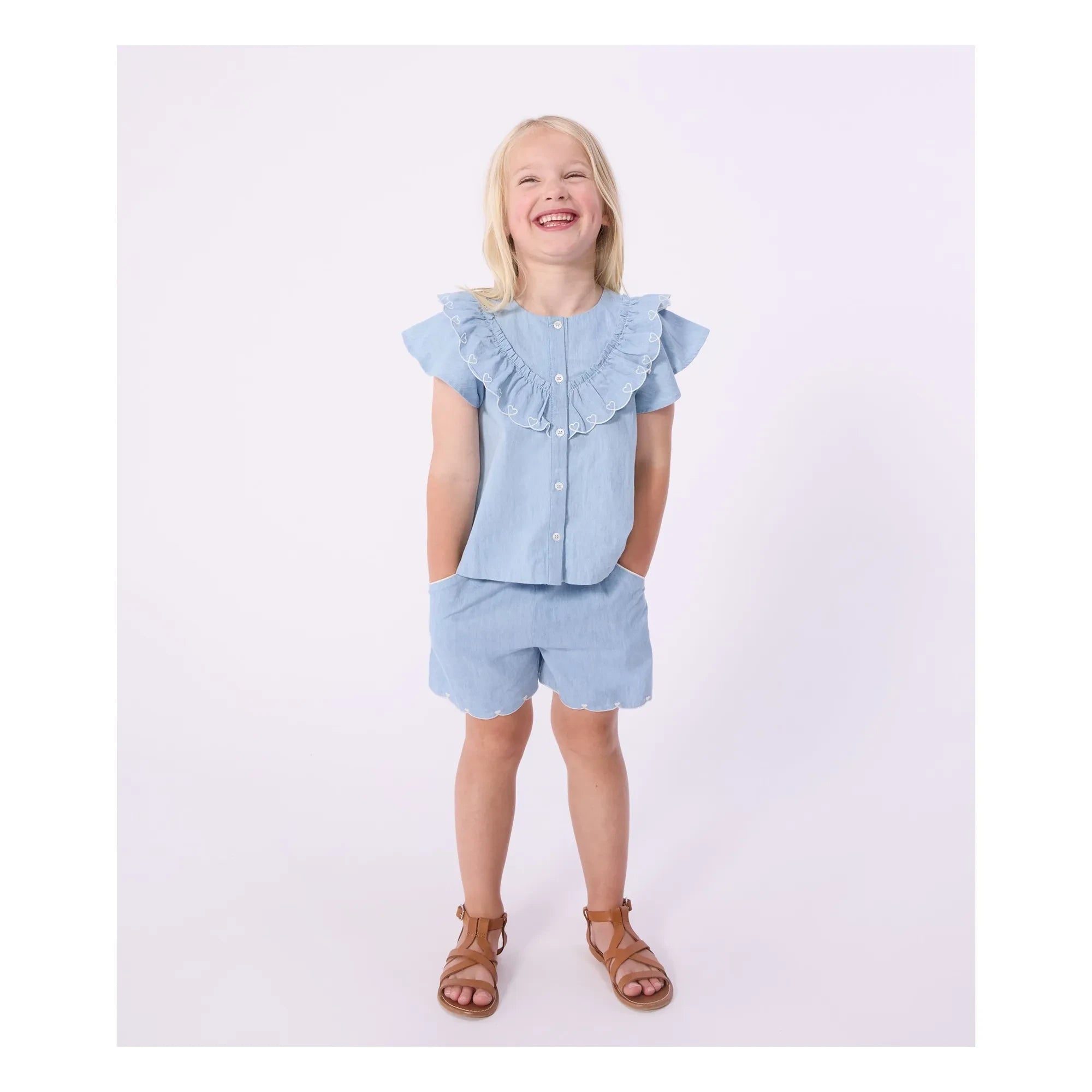 Petit Bateau - Pantalón corto de chambray de algodón orgánico con corazones | Azul claro