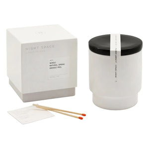 Night Space - True Black Candle - Primavera natural, Naranja