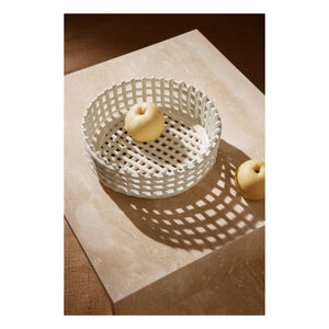 Ferm Living - Cuenco de frutas de cerámica | Blanco